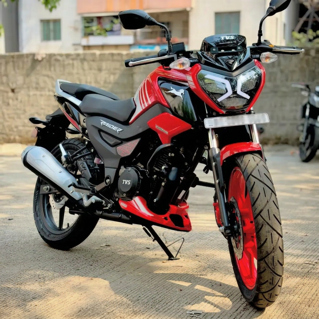 TVS Raider 125 commuter sport motorcycle in India — 11.4 PS engine, 55-60 kmpl mileage and on-road price around ₹1,14,500
