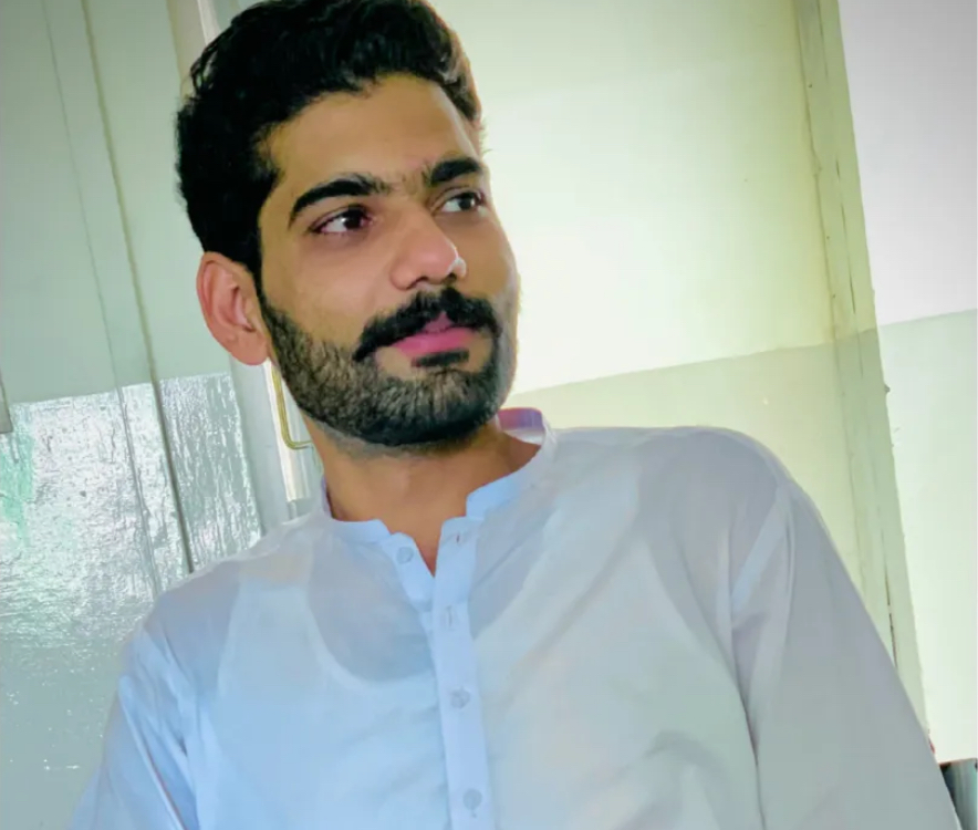 Imran Qureshi, Used Bikes Editor at Fatedeck